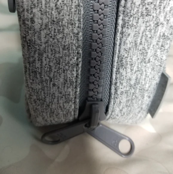 Dagne Dover Arlo Tech Pouch Large Heather Gray - Picture 13 of 16